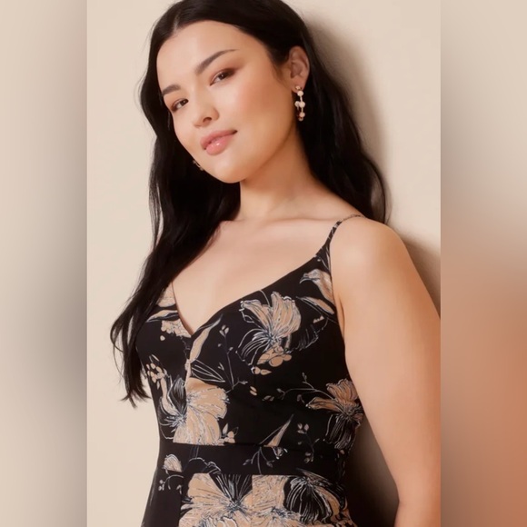 Lulus NWT “Darling Daylily” Black Floral High-Low Maxi Dress.  Size Medium. - Picture 14 of 15